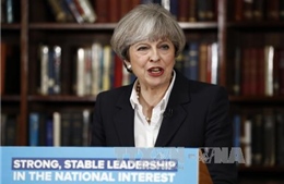 Thủ tướng Anh Theresa May cam kết đưa đất nước vượt qua khó khăn 
